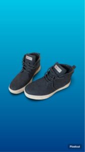 Thinsulated boots (UK size 9)